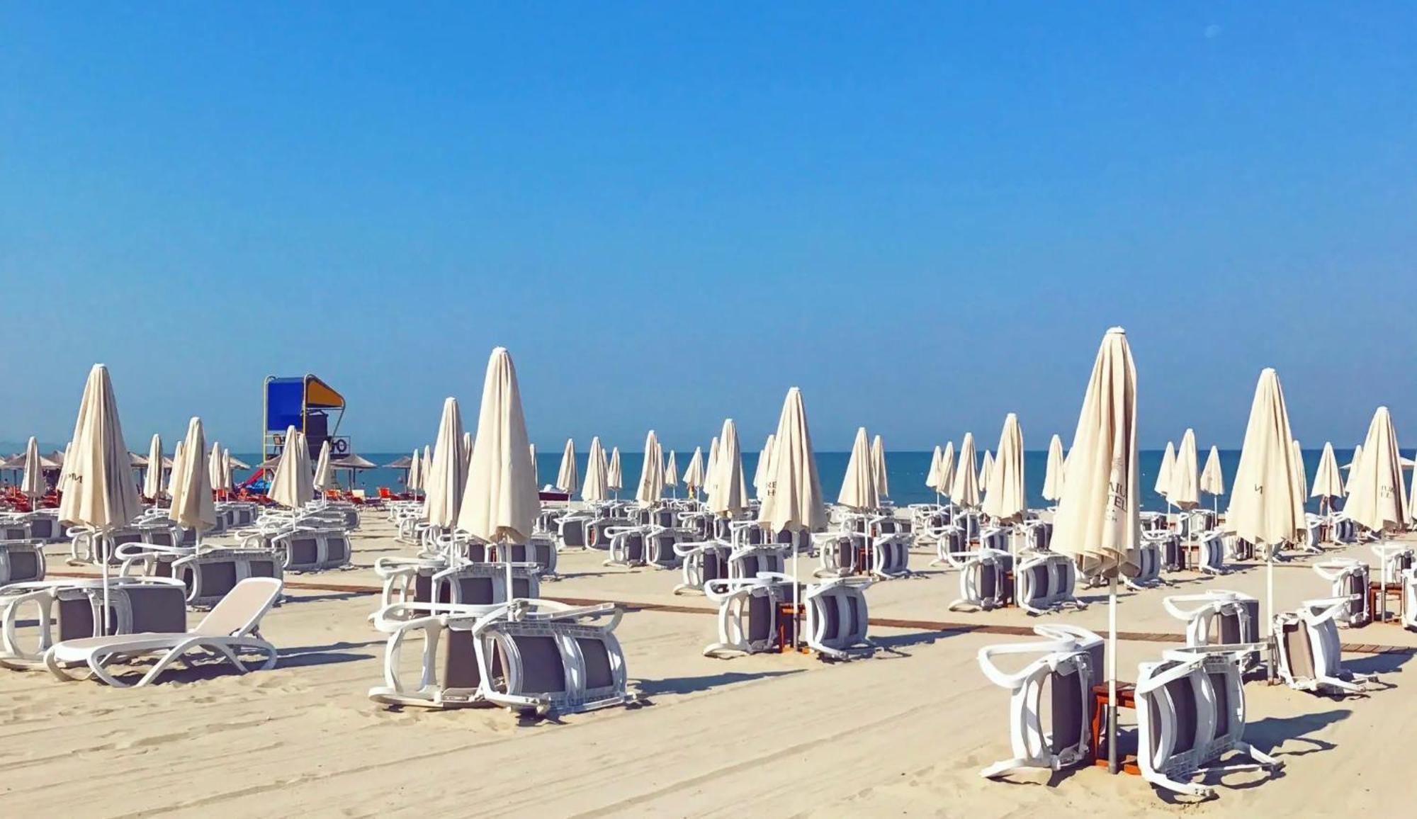 Beach Studio Durres Seaview Exterior photo