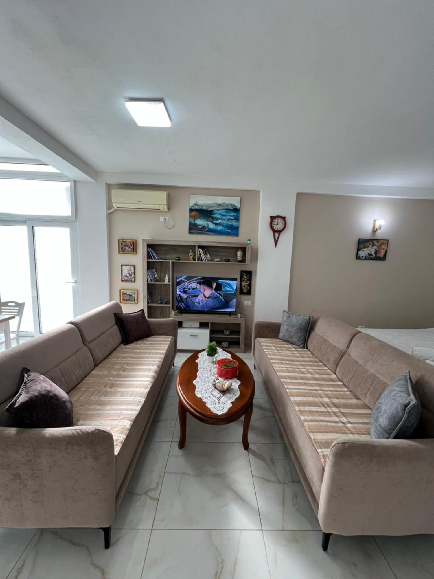 Beach Studio Durres Seaview Exterior photo